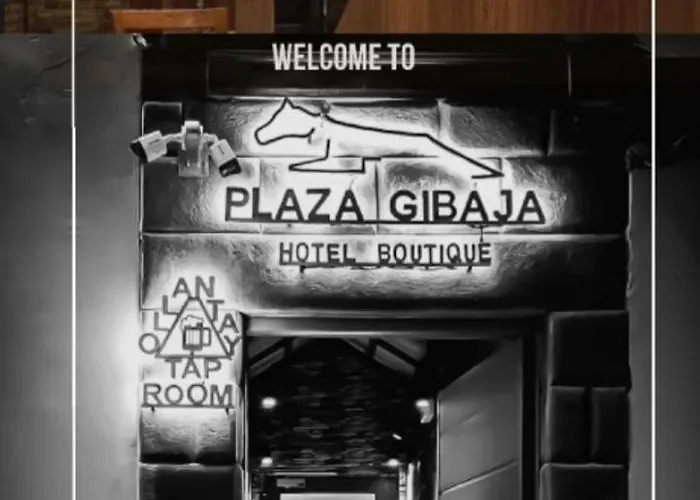 Plaza Hotel *